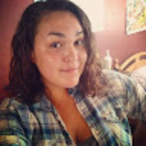 Meet your Posher, Cassandra